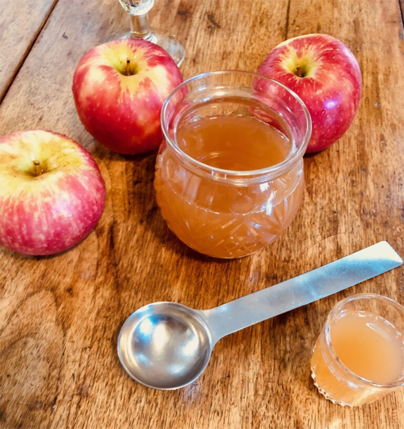 Apple CIder Vinegar - For Health and Beauty